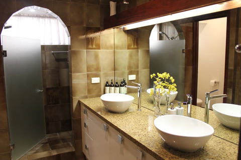 Jacaranda Hideaway Bed & Breakfast - Port Augusta Accommodation 7