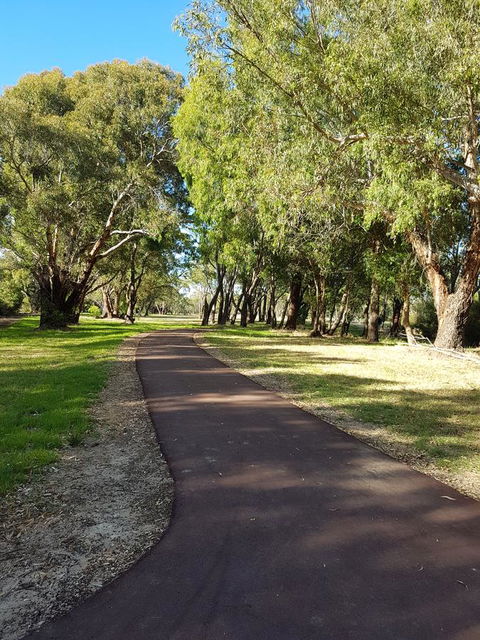 Jacaranda Hideaway Bed & Breakfast - Port Augusta Accommodation 21