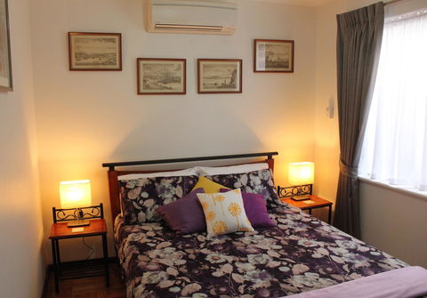 Jacaranda Hideaway Bed & Breakfast - Port Augusta Accommodation 2