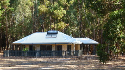 Margaret River Hideaway & Farmstay - Port Augusta Accommodation 0