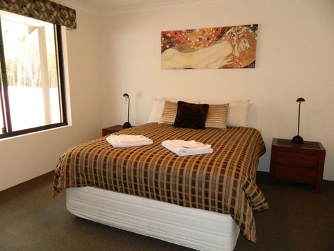 Margaret River Hideaway & Farmstay - Port Augusta Accommodation 38