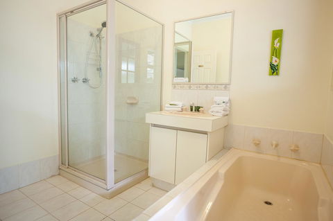 Riverglen Chalets - Port Augusta Accommodation 23