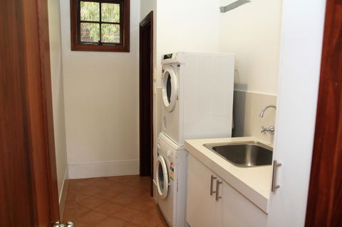 Riverglen Chalets - Port Augusta Accommodation 1