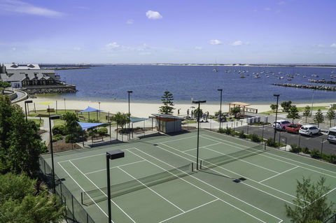 Luxury Suite Bunbury - Port Augusta Accommodation 1