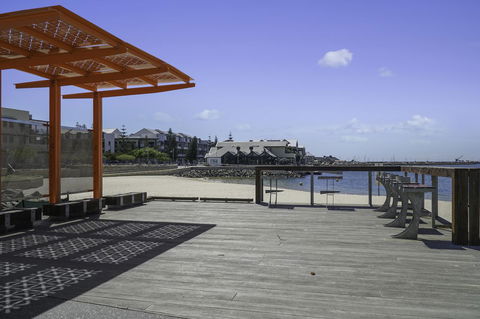 Luxury Suite Bunbury - Port Augusta Accommodation 18