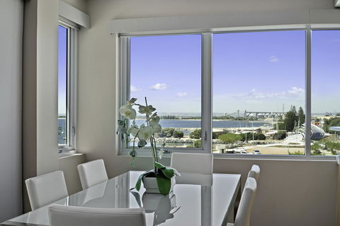 Luxury Suite Bunbury - Port Augusta Accommodation 6
