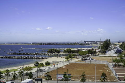 Luxury Suite Bunbury - Port Augusta Accommodation 22
