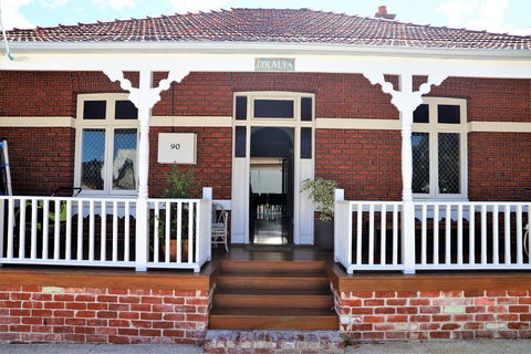Fremantle Heritage Home For You To Enjoy! - Port Augusta Accommodation 16