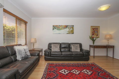 Leederville Townhouse - Port Augusta Accommodation 9
