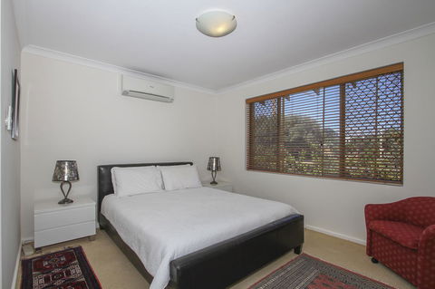Leederville Townhouse - Port Augusta Accommodation 4