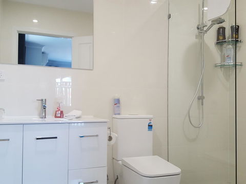 Palm Beach Bed & Breakfast - Port Augusta Accommodation 8