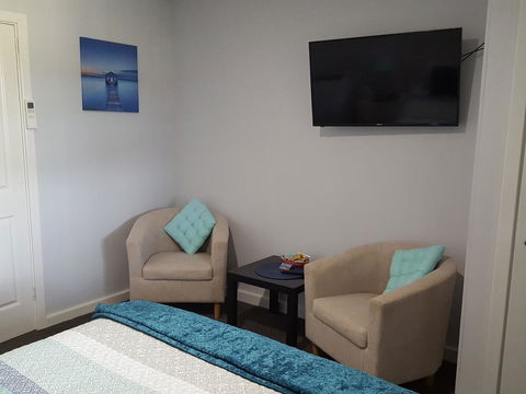Palm Beach Bed & Breakfast - Port Augusta Accommodation 3