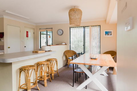 Margaret River Holiday Cottages - Port Augusta Accommodation 24