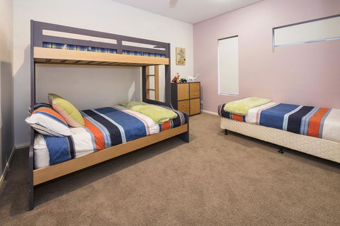 Calm Waters - Port Augusta Accommodation 19