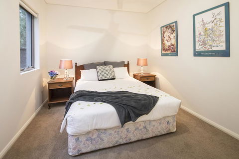 Calm Waters - Port Augusta Accommodation 9