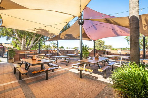 Nightcap At Wanneroo Tavern - Port Augusta Accommodation 29