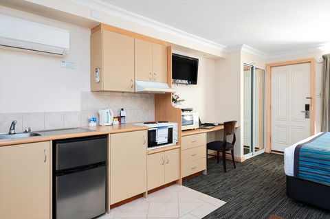 Quest Yelverton Kalgoorlie - Port Augusta Accommodation 17