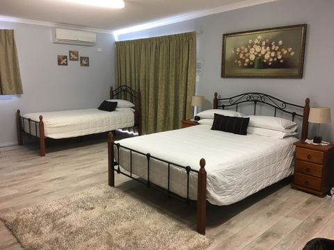 Armadale Cottage Bed & Breakfast - Port Augusta Accommodation 3
