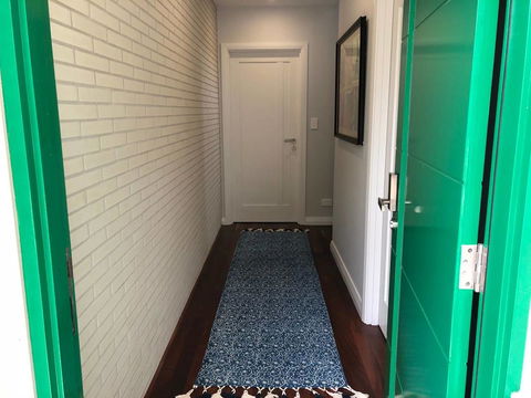 Starboard Drift - Captain & Crew - In Town Entire House For 8 - Port Augusta Accommodation 30