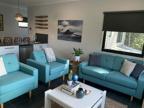 Starboard Drift - Captain & Crew - In Town Entire House For 8 - Port Augusta Accommodation 18