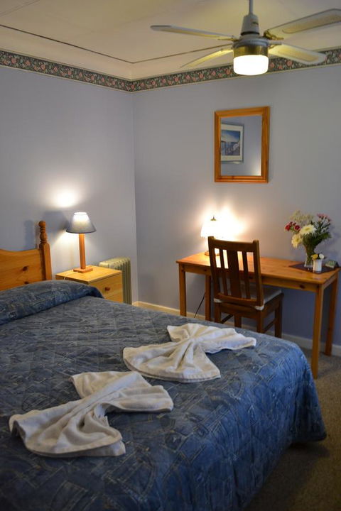 Palms Bed & Breakfast - Port Augusta Accommodation 7