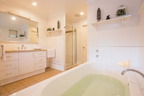 Downton Villa - Port Augusta Accommodation 17