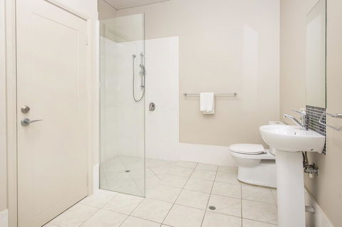 12/26 Yallingup Beach Road - Port Augusta Accommodation 11