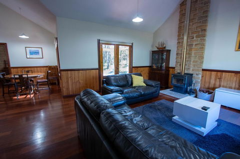 Denmark Forest Retreat - Port Augusta Accommodation 37