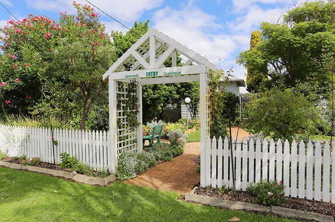 Jacaranda Guest House - Port Augusta Accommodation 2
