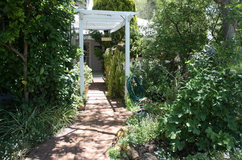 Jacaranda Guest House - Port Augusta Accommodation 39
