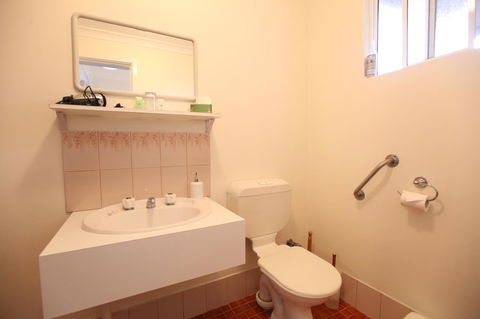 Jacaranda Guest House - Port Augusta Accommodation 20