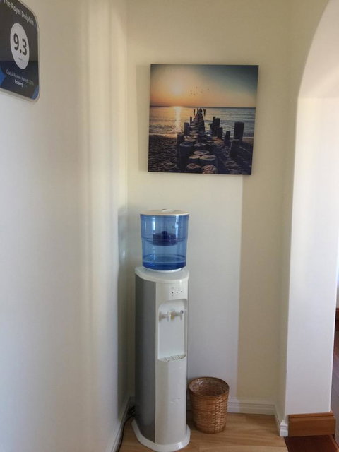 The Royal Dolphin Bed & Breakfast Safety Bay - Port Augusta Accommodation 26