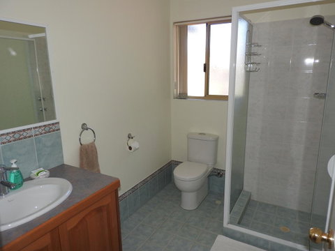 The Royal Dolphin Bed & Breakfast Safety Bay - Port Augusta Accommodation 17