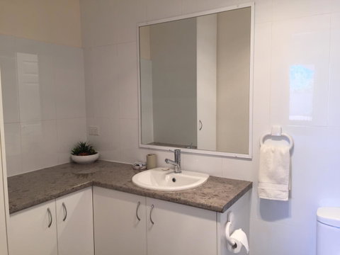 The Royal Dolphin Bed & Breakfast Safety Bay - Port Augusta Accommodation 31