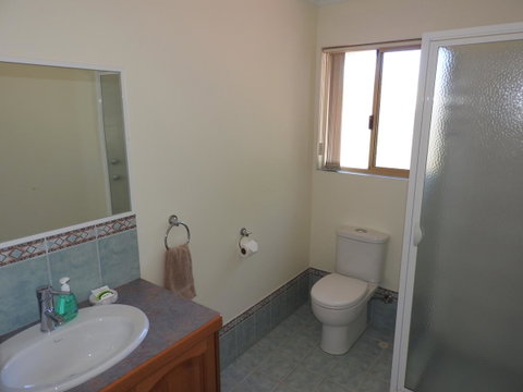 The Royal Dolphin Bed & Breakfast Safety Bay - Port Augusta Accommodation 8