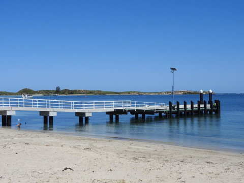 The Royal Dolphin Bed & Breakfast Safety Bay - Port Augusta Accommodation 11
