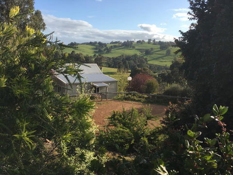 Balingup Highview Chalets - Port Augusta Accommodation 24