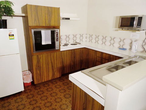 Scarborough & Absolutely Beachfront - Port Augusta Accommodation 17