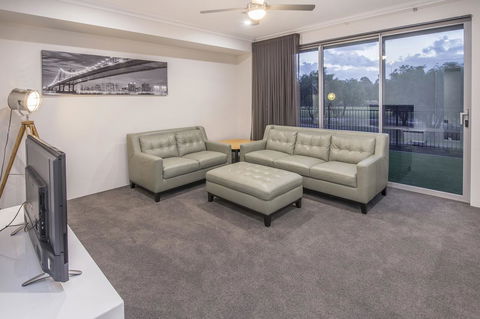 15 Cabot Close - Port Augusta Accommodation 18