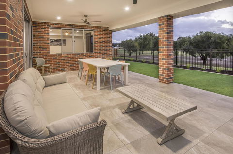 15 Cabot Close - Port Augusta Accommodation 21