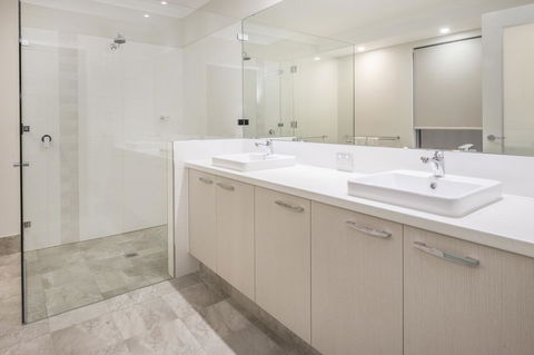 15 Cabot Close - Port Augusta Accommodation 5