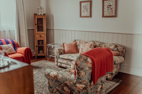 Bluebird Cottage - Port Augusta Accommodation 10
