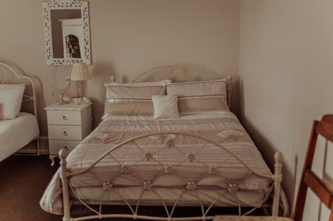 Bluebird Cottage - Port Augusta Accommodation 3