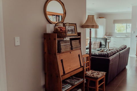 Bluebird Cottage - Port Augusta Accommodation 14