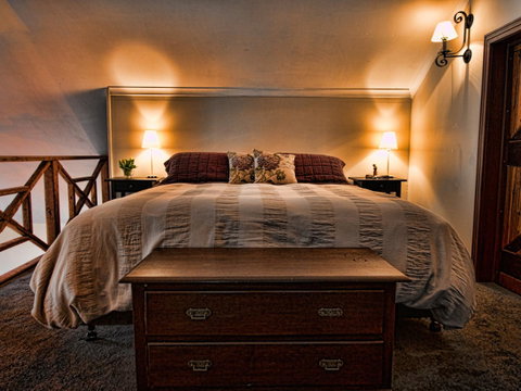 Oak Tree Barn Bridgetown - Port Augusta Accommodation 11
