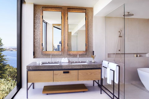 The Ritz-Carlton, Perth - Port Augusta Accommodation 2