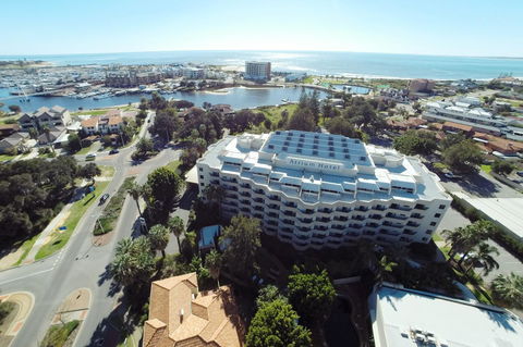 Atrium Hotel Mandurah - Port Augusta Accommodation 13