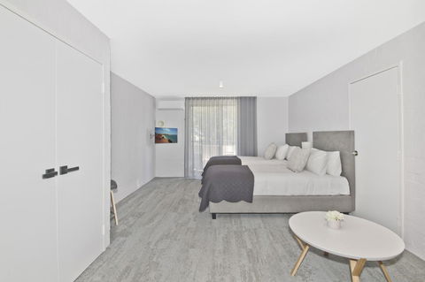 Atrium Hotel Mandurah - Port Augusta Accommodation 23