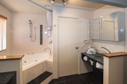 Bay Village Resort Dunsborough - Port Augusta Accommodation 26