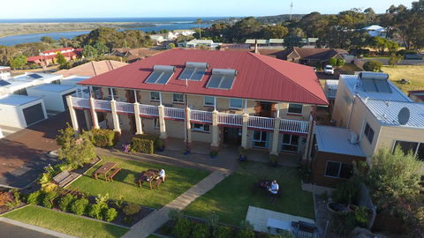 Baywatch Retreat Augusta - Port Augusta Accommodation 1